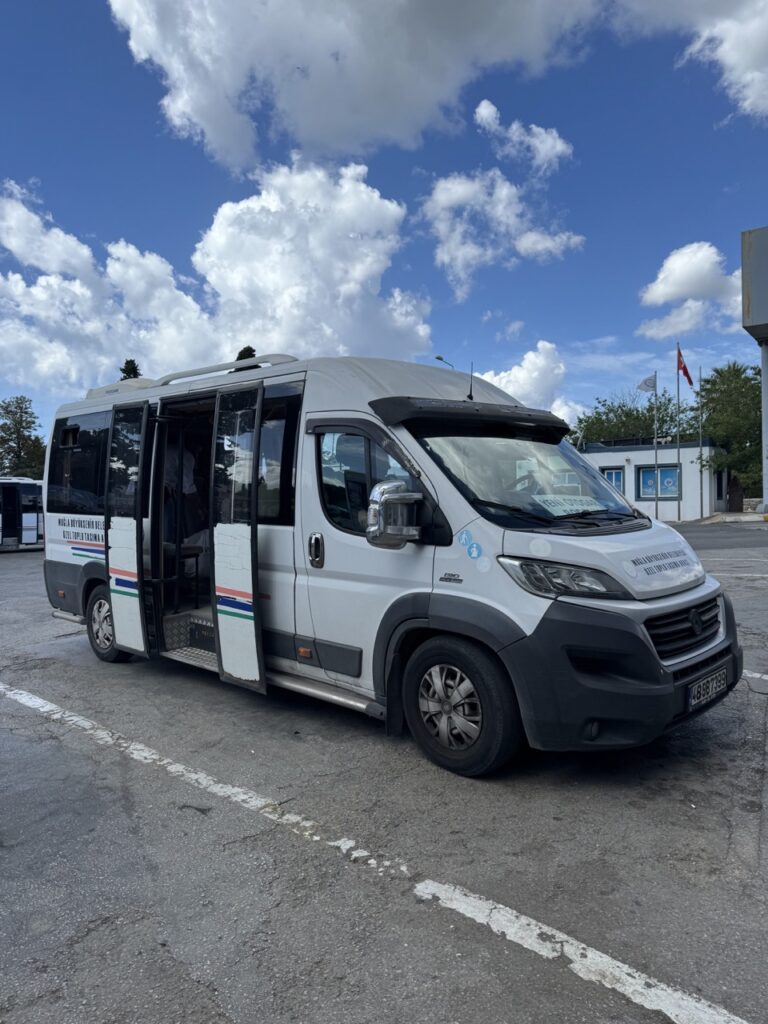 un Dolmus en Turquie